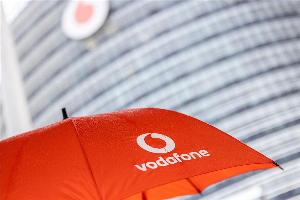 Internetverträge werden teurer - auch bei Vodafone.Thomas Banneyer/dpa