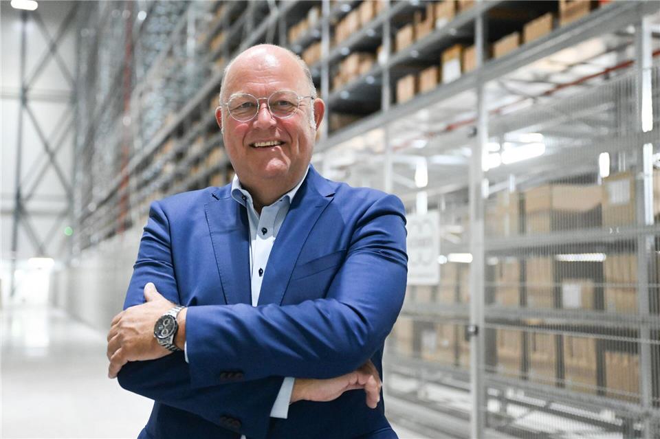 Intersport-Chef Alexander von Preen: „Wir glauben an ein gutes Jahr 2026“. (Archivbild) Bernd Weißbrod/dpa