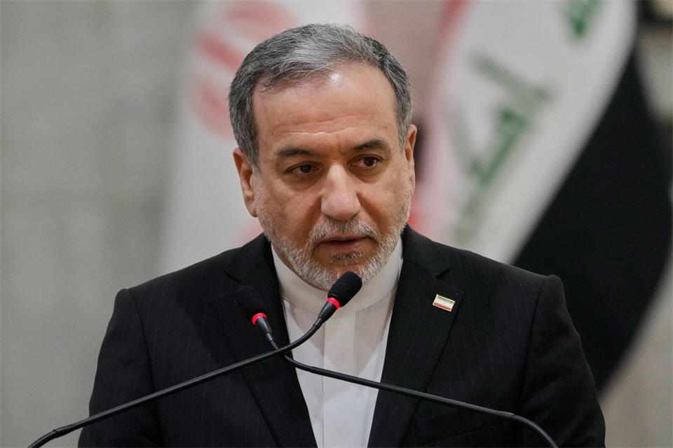 Irans Außenminister Abbas Araghtschi war an den Verhandlungen beteiligt. (Archivbild)Hadi Mizban/AP/dpa