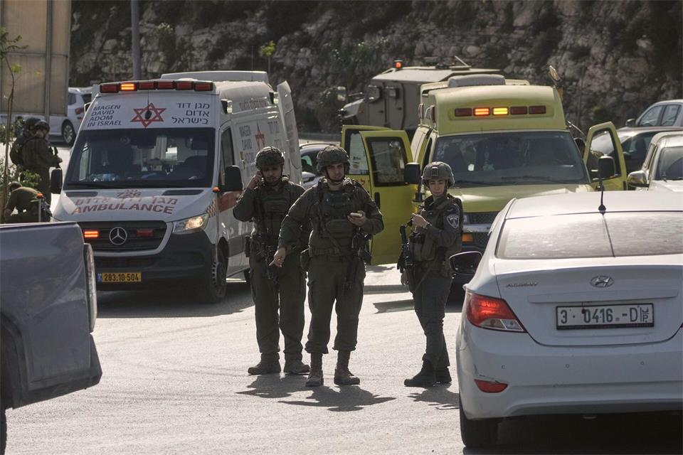 Israel startet nach eigenen Angaben eine „Anti-Terror-Operation“ im Raum Hebron.Mahmoud Illean/AP/dpa