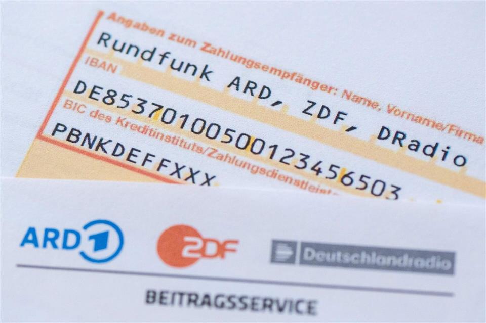 Ist die Berichterstattung der Öffentlich-Rechtlichen grob einseitig? (Symbolbild)Sebastian Kahnert/dpa