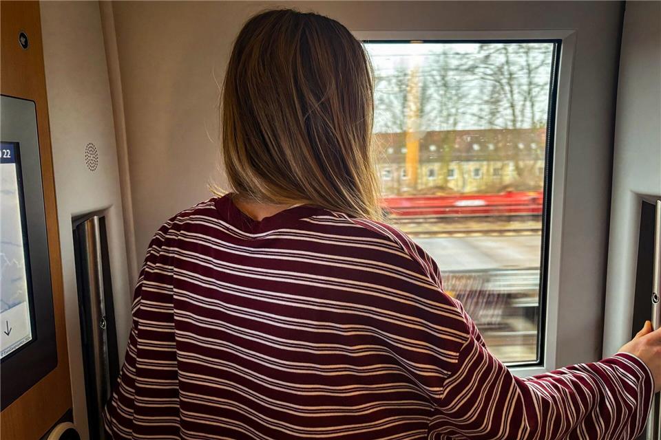 Ist die Reise Teil des Ziels? Die Zugfahrt hat deutlich mehr Spaß gemacht als der Flug - auch dank mehr Bewegungsfreiheit. Nathalie Helene Rippich/dpa-tmn