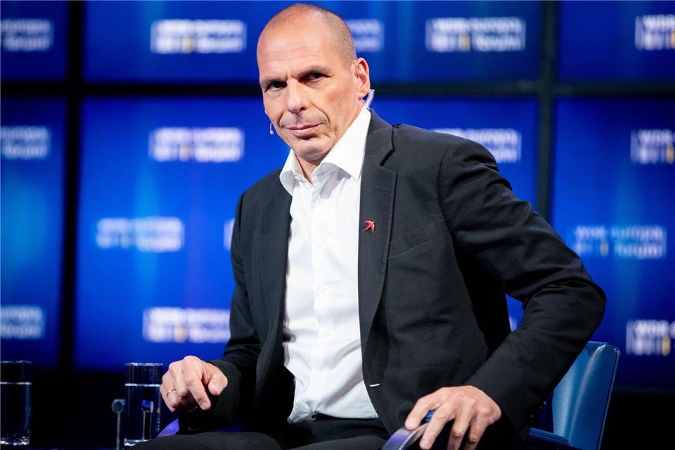 Ist froh, das „chauvinistische Schwein“ in sich los zu sein: Yanis Varoufakis. (Archivbild)Kay Nietfeld/dpa