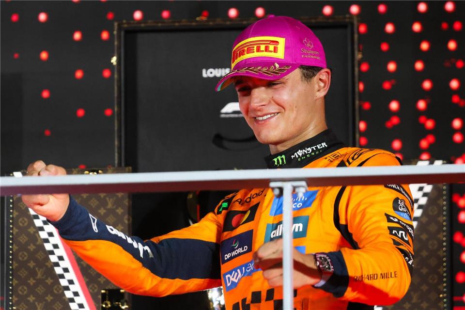 McLaren vor dem Knall? Teamduell spitzt sich nach Crash zu Ist sich keiner Schuld für den Startvorfall bewusst: McLaren-Pilot Lando Norris.Wan Mikhail Roslan/ZUMA Press Wire/dpa