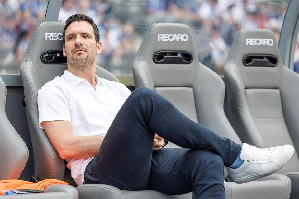 Ist vom Weg des KSC weiter überzeugt: Sportchef Mario Eggimann. (Archivbild)Andreas Gora/dpa