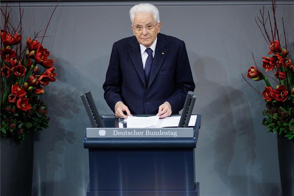 Italiens Präsident Mattarella plädiert zum Volkstrauertag für eine Stärkung des MultilateralismusCarsten Koall/dpa