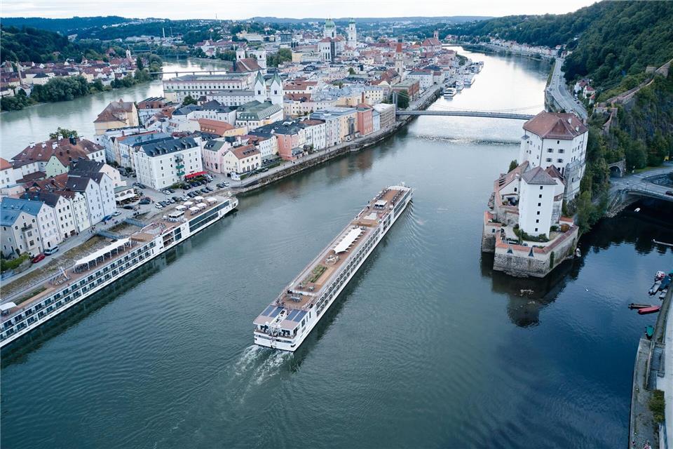 Jährlich kommen mehr als 3.000 Flusskreuzfahrtschiffe im Bereich Passau an. (Symbolbild)picture alliance/dpa