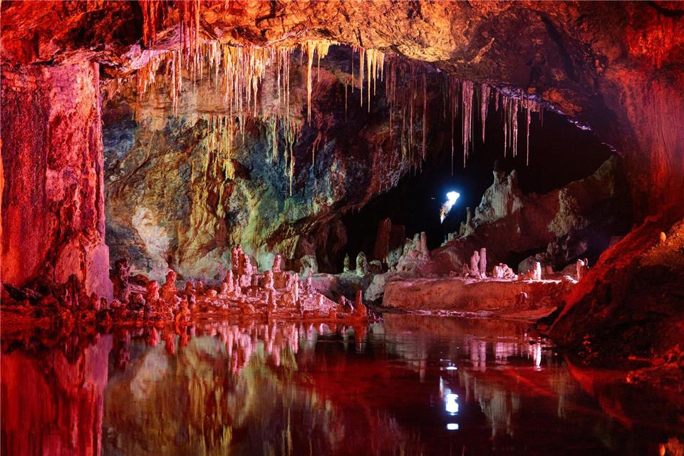 Jährlich rund 170.000 Besucher in den Saalfelder Feengrotten (Archivbild)Michael Reichel/dpa