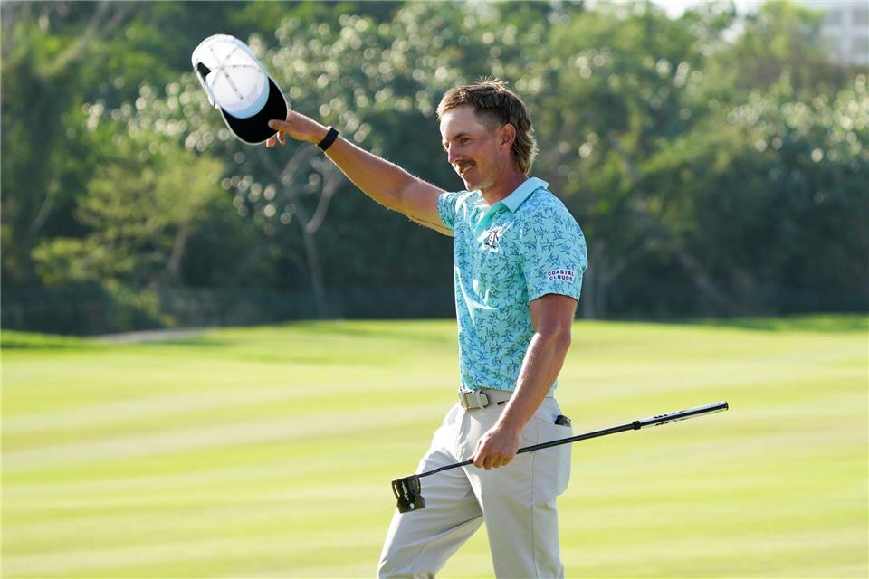 Jake Knapp hat beim Golfturnier in Florida eine seltene 59er-Runde gespielt.Fernando Llano/AP/dpa