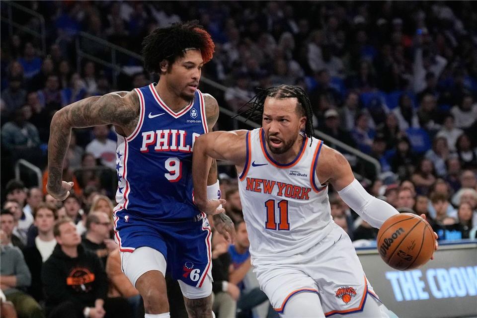 Jalen Brunson (r.) erzielte 35 Punkte für New York.Seth Wenig/AP/dpa