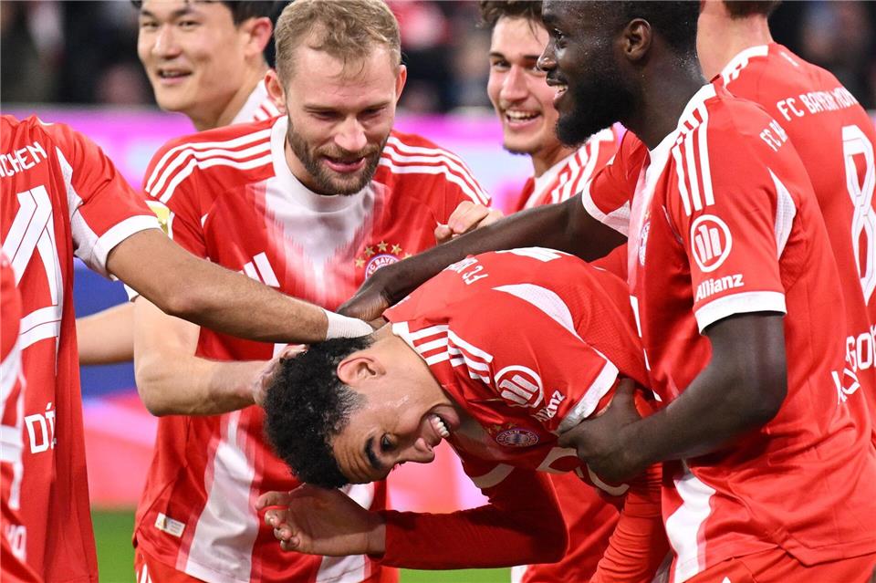 Jamal Musiala jubelt über sein erstes Bundesliga-Tor seit fast einem Jahr.Harry Langer/dpa