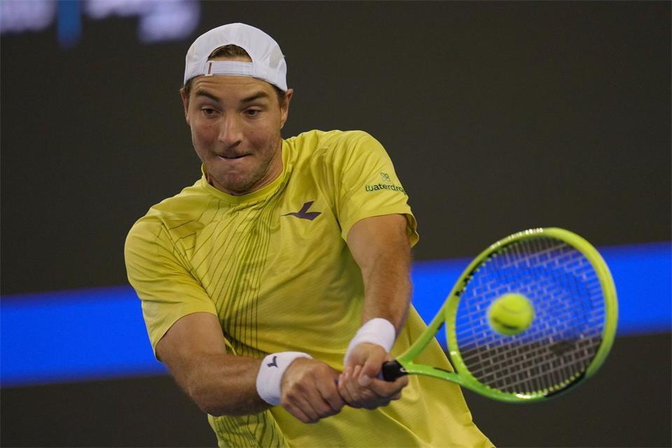 Jan-Lennard Struff spielte in Brüssel stark auf. (Archivbild)Ng Han Guan/AP/dpa