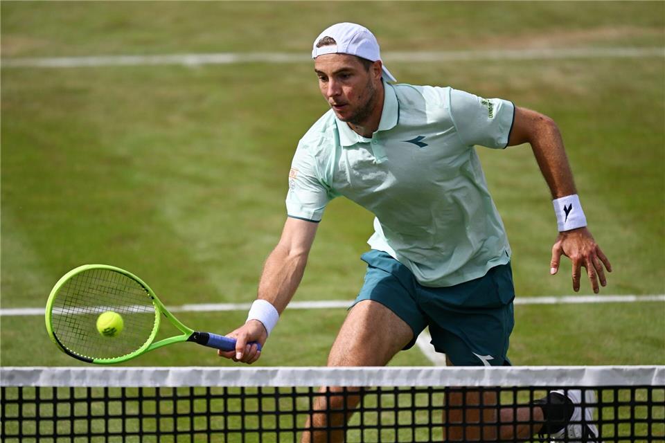Jan-Lennard Struff steht in Stuttgart im Achtelfinale.Marijan Murat/dpa