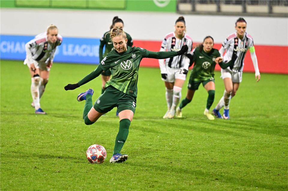Janina Minge trifft mit dem VfL Wolfsburg auf Inter Mailand. (Archivbild)Swen Pförtner/dpa