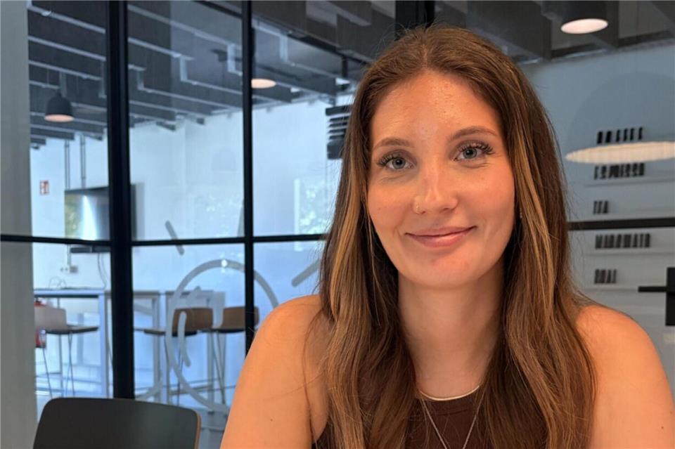Janine Plankert (28) ist froh: Inzwischen ermittelt die Polizei gegen den Mann, der in einem Supermarkt heimlich Fotos von ihr gemacht hat. Polizisten in Ahaus wollten ihre Anzeige erst nicht aufnehmen.