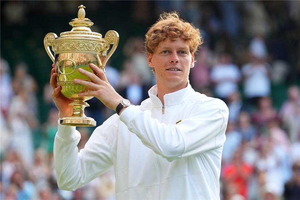 Jannik Sinner arbeitet wieder mit seinem alten Fitnesstrainer.Kirsty Wigglesworth/AP/dpa