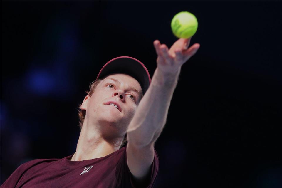 „Ein Weg zurück“: Zverev überzeugt im Finale von Wien  Jannik Sinner hat keine positive Bilanz gegen Alexander Zverev.Heinz-Peter Bader/AP/dpa