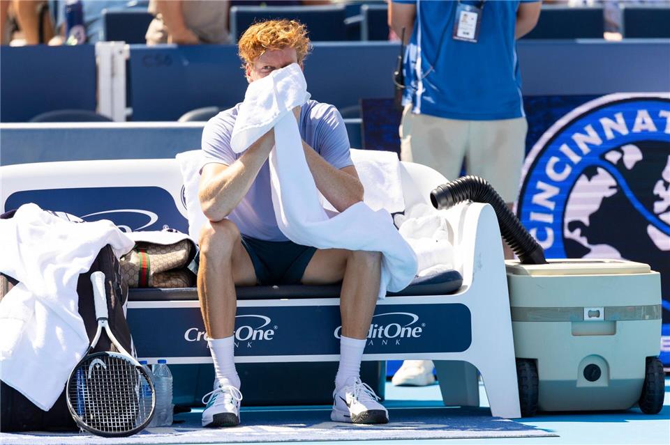 Jannik Sinner konnte das Finale in Cincinnati nicht zu Ende spielen. Wally Nell/ZUMA Press Wire/dpa