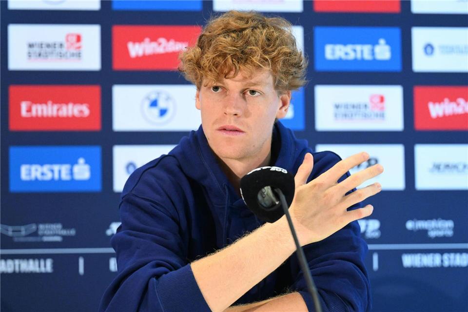 Jannik Sinner muss sich Kritik wegen seines Startverzichts beim Davis Cup Final gefallen lassen.Helmut Fohringer/APA/dpa