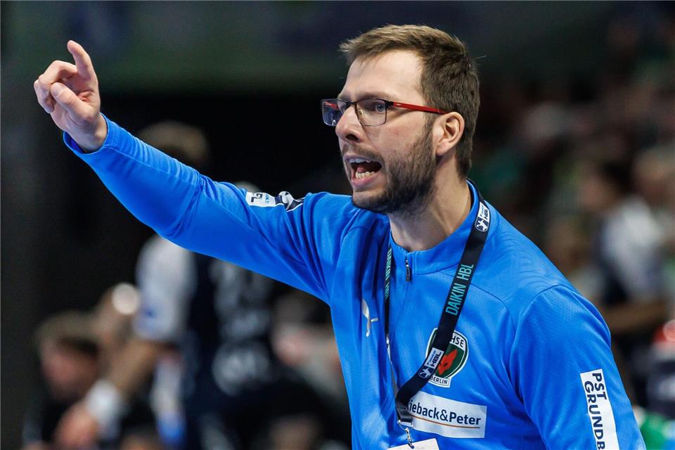 Jaron Siewert möchte künftig wieder als Handball-Trainer arbeiten. (Archivbild)Andreas Gora/dpa