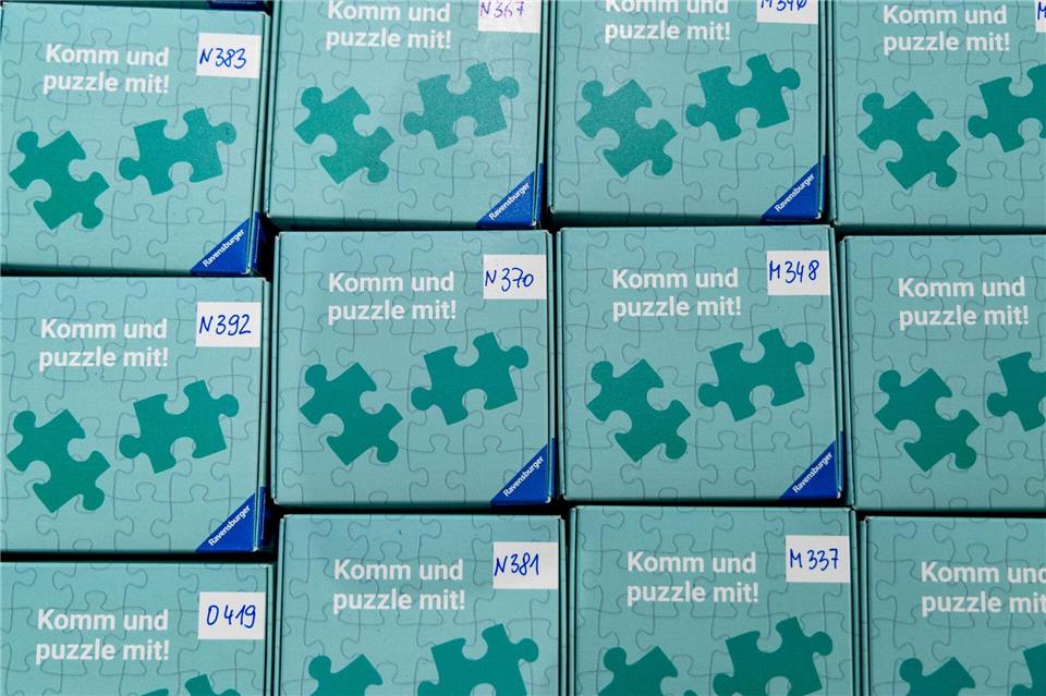 Jeder Gast erhält eine Box mit 36 Teilen.Focke Strangmann/dpa