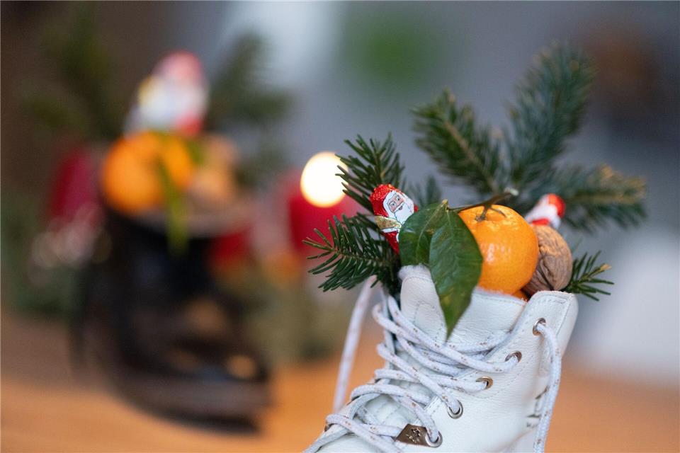 Jeder dritte Verbraucher in Deutschland plant zum Nikolaustag Einkäufe.Marijan Murat/dpa