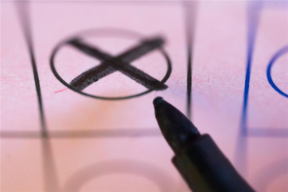 Jeder fünfte Wahlberechtigte in Baden-Württemberg weiß noch nicht, wie er bei der Landtagswahl am 8. März abstimmen soll. (Symbolbild)Marijan Murat/dpa