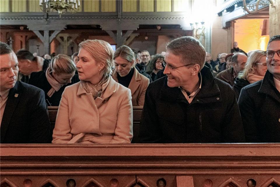 Jedes Jahr treffen sich die Ministerpräsidentin von MV und der Regierungschef des Nachbarbundeslandes Schleswig-Holstein in einem Ort an der ehemaligen innerdeutschen Grenze.Markus Scholz/dpa