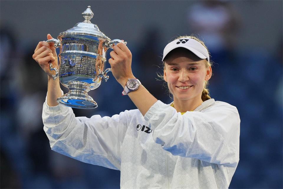 Jelena Rybakina triumphierte erstmals bei den US Open.Kirsty Wigglesworth/AP/dpa