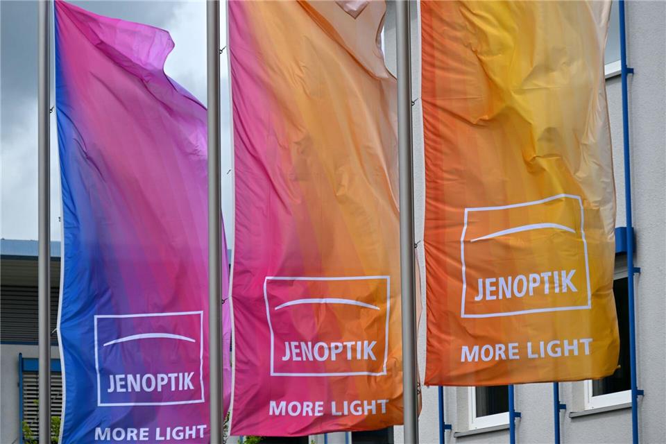 Jenoptik AG legt in Jena Zwischenbilanz nach sechs Monaten vor. (Archivbild) Martin Schutt/dpa