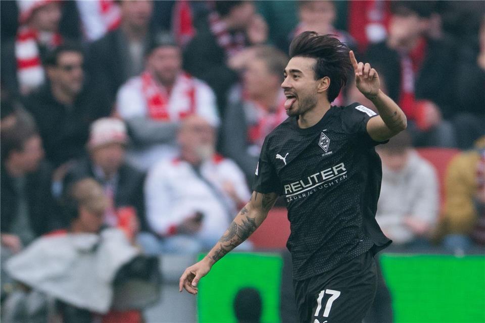 Jens Castrop bejubelt sein Traumtor.Marius Becker/dpa