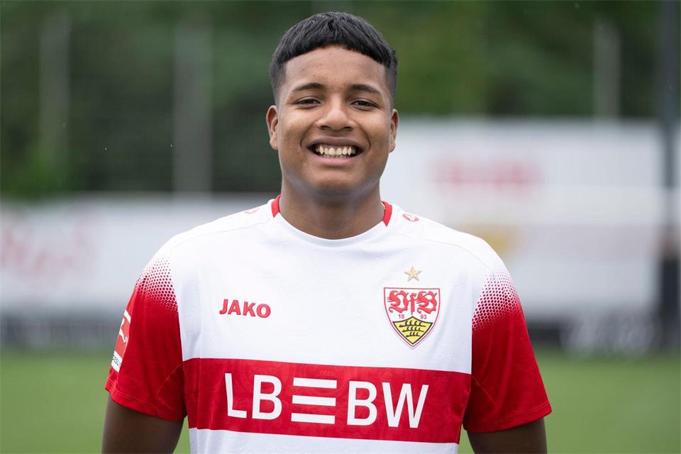 Jeremy Arévalo konnte sich beim VfB Stuttgart nicht durchsetzen. (Archivbild)Marijan Murat/dpa
