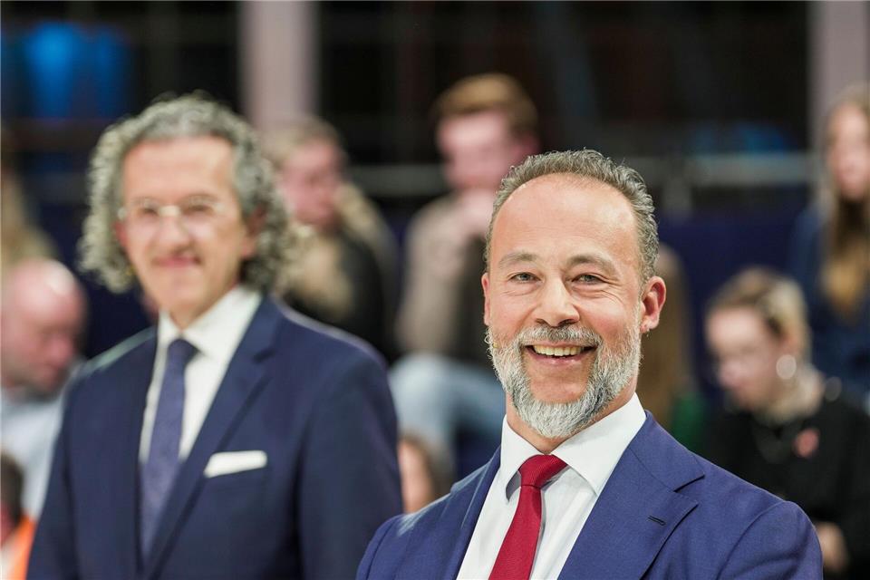 Joachim Streit (l) von den Freien Wählern will zum zweiten Mal in den Landtag einziehen. Jan Bollinger von der AfD hofft auf 20 Prozent X.Andreas Arnold/dpa