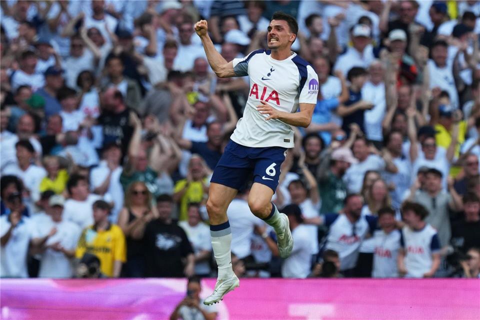Joao Palhinha sicherte Tottenham mit seinem Tor zum 1:0-Sieg den Klassenerhalt.Frank Augstein/AP/dpa