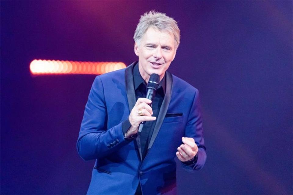 Jörg Pilawa schaut ohne Wehmut auf seine Kurzzeitkarriere als Student zurück. Foto: Philipp von Ditfurth/dpa