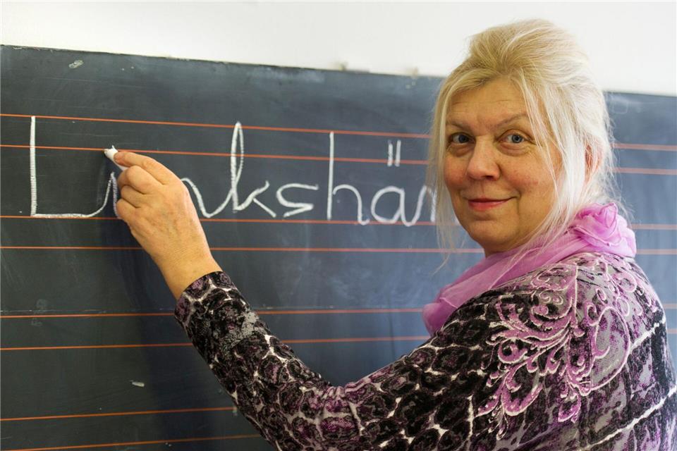 Johanna Barbara Sattler ist Gründerin und Leiterin der ersten deutschen Beratungs- und Informationsstelle für Linkshänder und umgeschulte Linkshänder.Christina Sabrowsky/dpa/dpa-tmn
