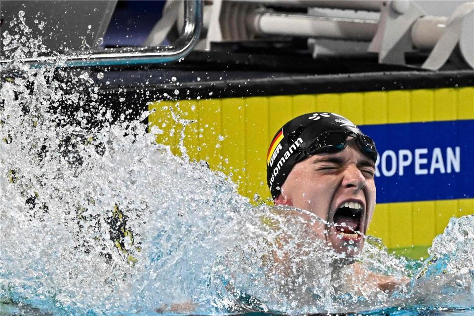 Johannes Liebmann schreit seine Freude heraus. Sonst ist er eher ruhig.Julien De Rosa/AFP/dpa
