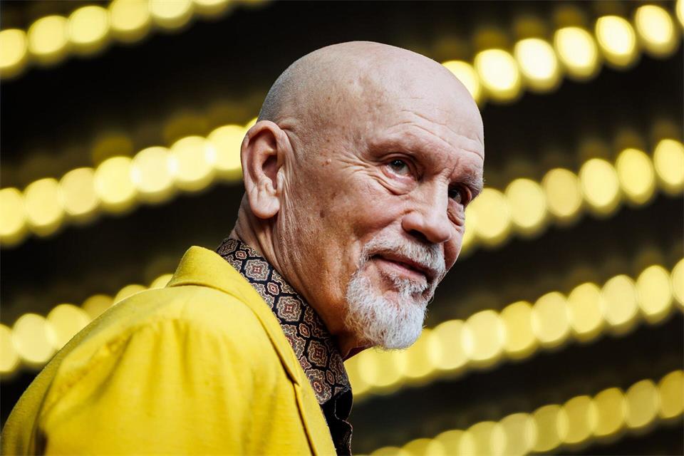 John Malkovich kommt zur Vorführung des Films „Wild Horse Nine“ beim 51. Internationalen Filmfestival Toronto,Keito Newman/The Canadian Press/AP/dpa