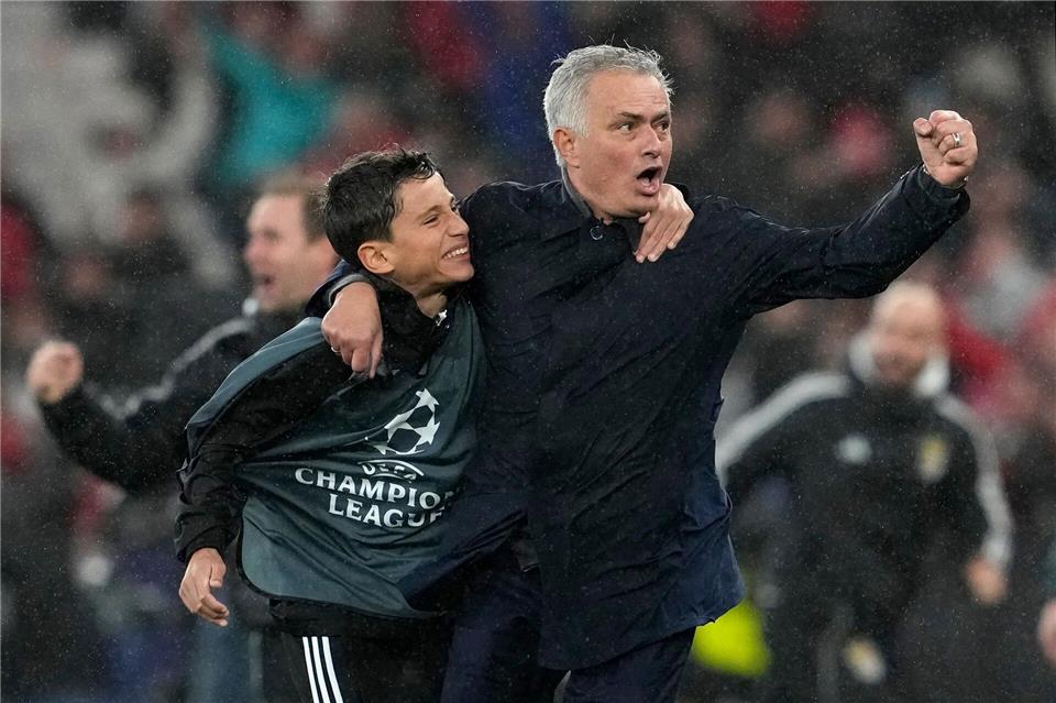 José Mourinho soll laut Medien Mitte Juli erstmals wieder ein Training bei Real Madrid leiten. (Archivbild)Armando Franca/AP/dpa