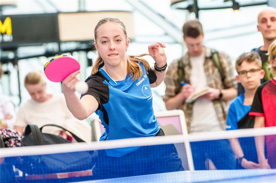 Josephina Neumann steht mit den Tischtennisspielerinnen des TTC Eastside im Finale um die deutsche Meisterschaft. (Archivbild)Andreas Arnold/dpa