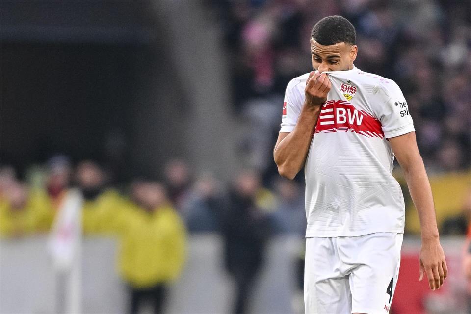 Josha Vagnoman fehlt dem VfB vorerst.Harry Langer/dpa