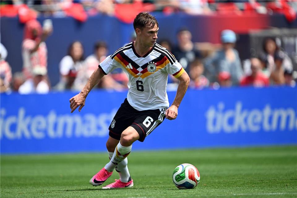 Joshua Kimmich führt die DFB-Auswahl erstmals als Kapitän in eine WM.Federico Gambarini/dpa