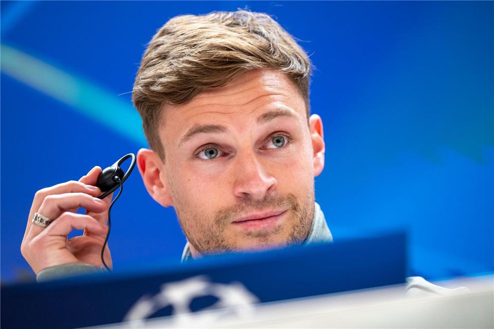 Joshua Kimmich skizziert in Madrid die Wichtigkeit von Harry Kane für den FC Bayern.Peter Kneffel/dpa