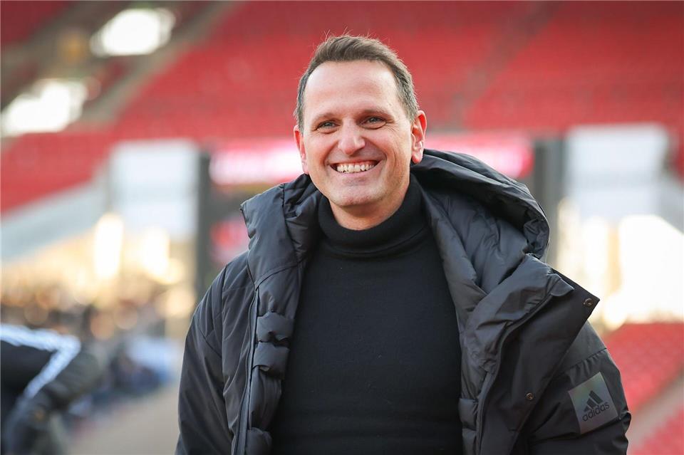 Joti Chatzialexiou freut sich auf einen neuen Verteidiger in Nürnberg. (Archivbild)Daniel Karmann/dpa