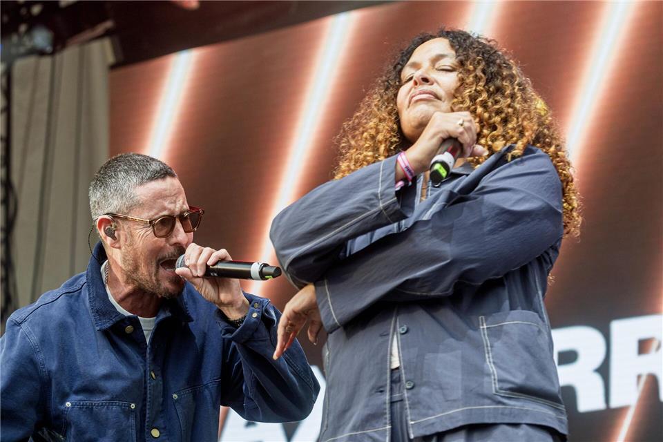Joy Denalane (r) und Max Herre treten beim „Old But Gold“-Festival aufMarkus Scholz/dpa