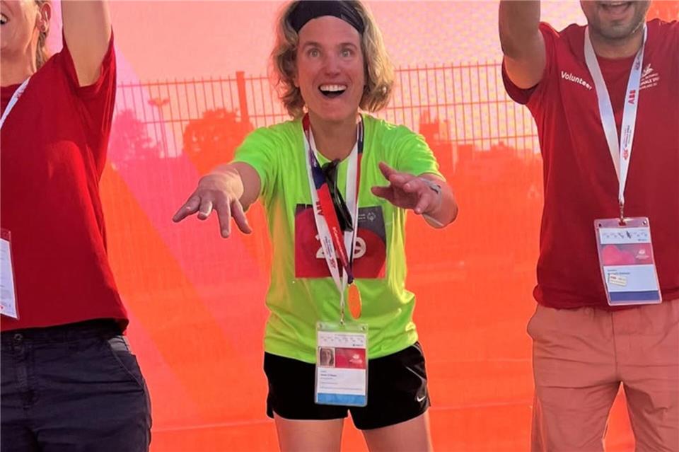 Jubel nach Gold über 5000 Meter: Anne Vriesen.