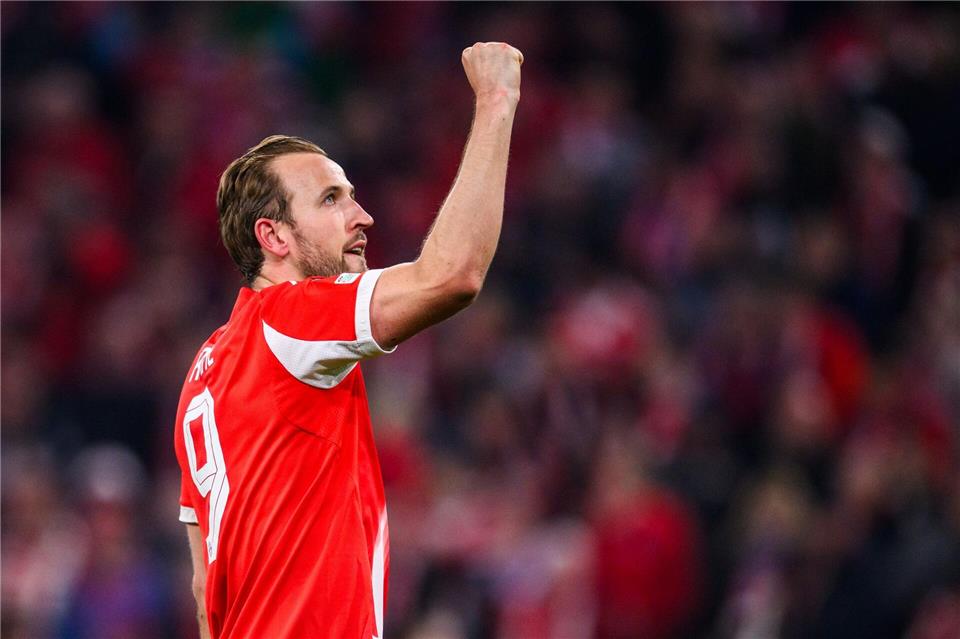 Jubelt über den Halbfinaleinzug des FC Bayern: Harry KaneTom Weller/dpa