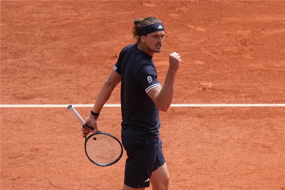 Jubelt über einen Punktgewinn: Alexander Zverev.Thibault Camus/AP/dpa
