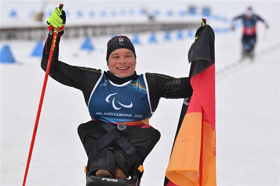 Jubelt über ihre vierte Medaille: Anja Wicker.Martin Schutt/dpa