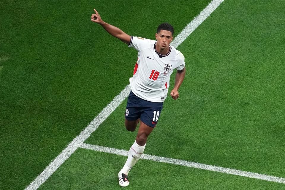 Jude Bellingham schoss zwei Tore für England.Martin Rickett/PA Wire/dpa